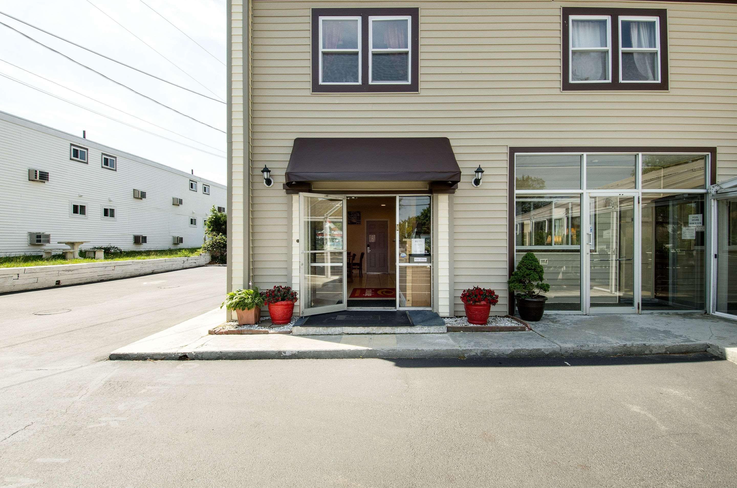 Econo Hospedaje West Yarmouth Exterior foto